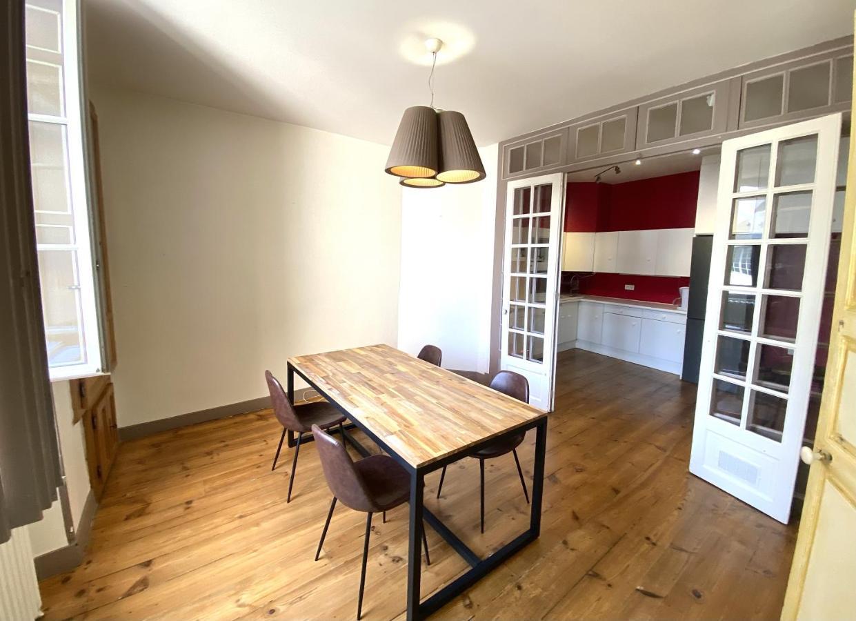 Floydroom'S Pau Chambre Hotes Dans Appartement Partage Proche Chateau Exterior foto
